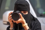  Saudi Female Journalists Get a Taste for Automotive Writing with Ford in Dubai